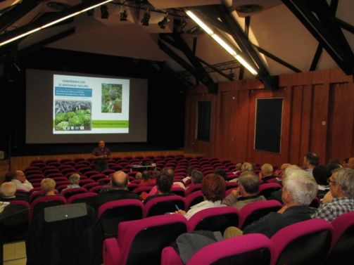 photo-conférence-2 photo-conférence-2
